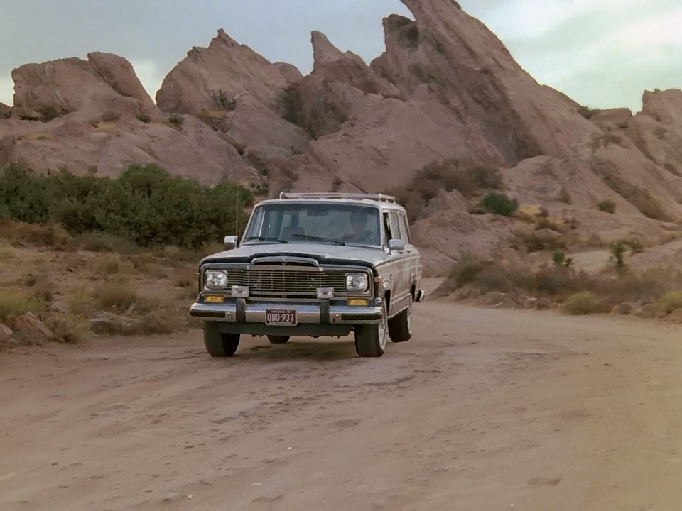 Jeep Wagoneer